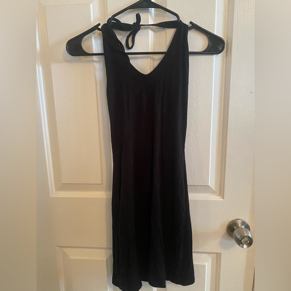 Medium Black Dress 🖤